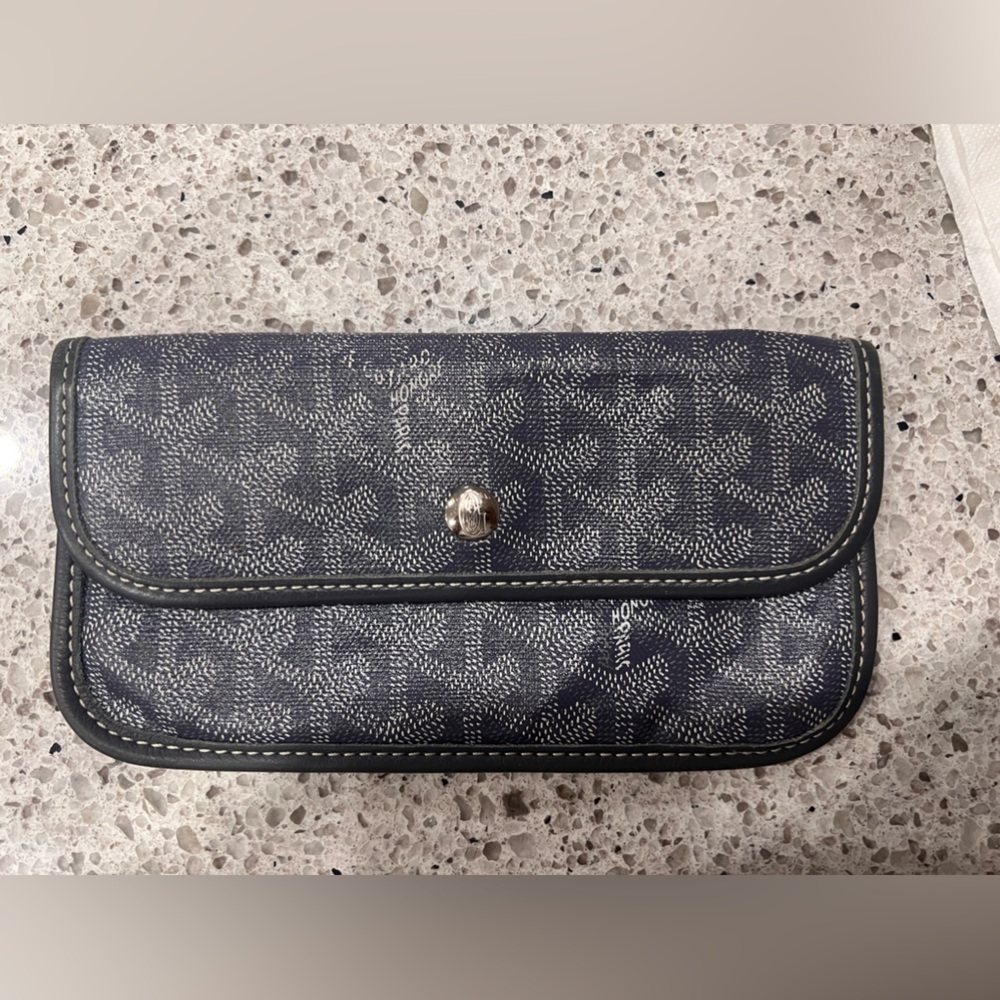 Goyard St. Louis Pouch